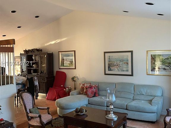 4th image of 16874 Patio Village Ln