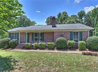 557 Forest Way Dr, Fort Mill, SC 29715