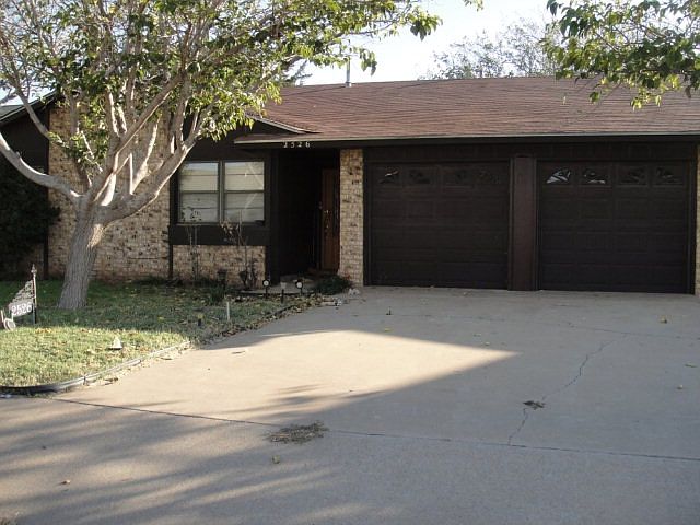 1st image of 2526 Santa Cruz Ln