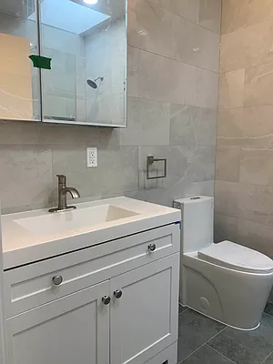 Rented by Voro, LLC | media 15