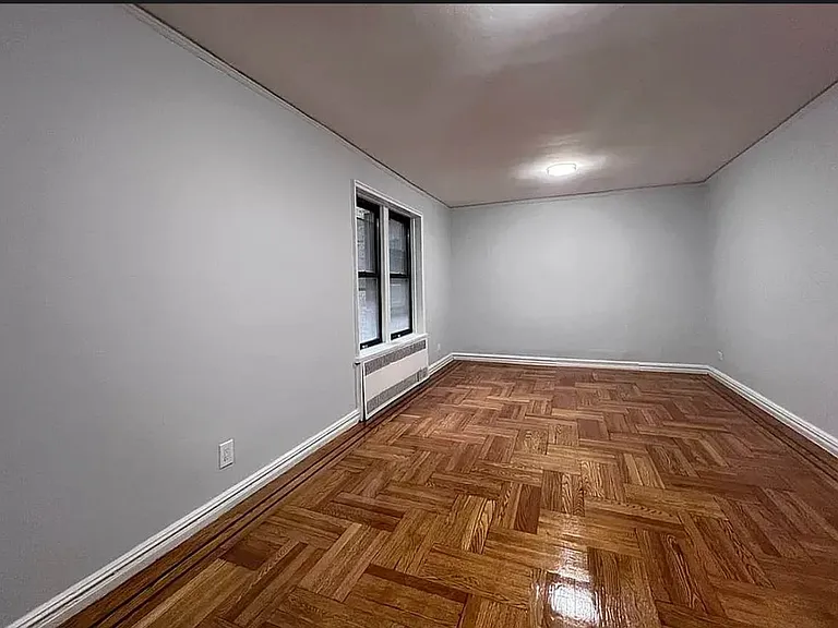 729 W 186th St #2J — Photo 19