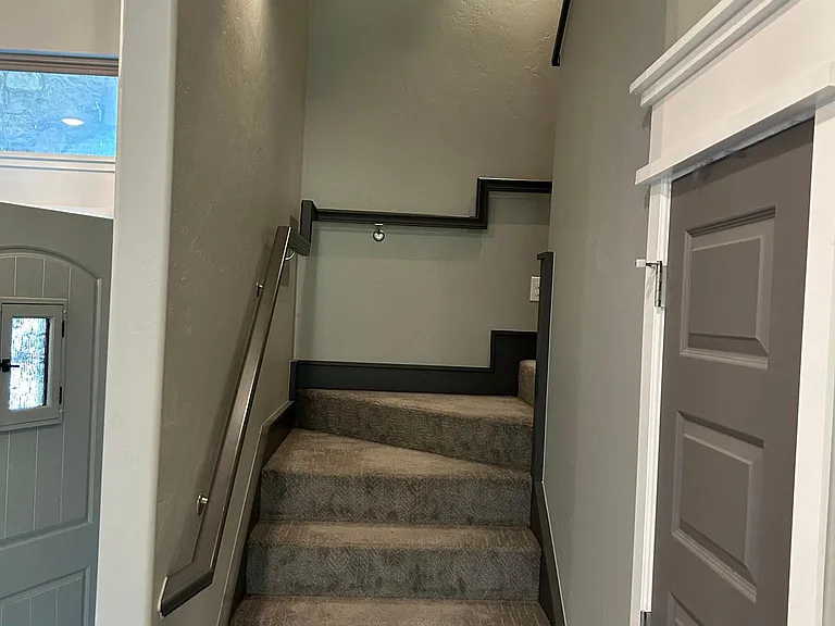 14640 Rochefort Ln — Photo 43