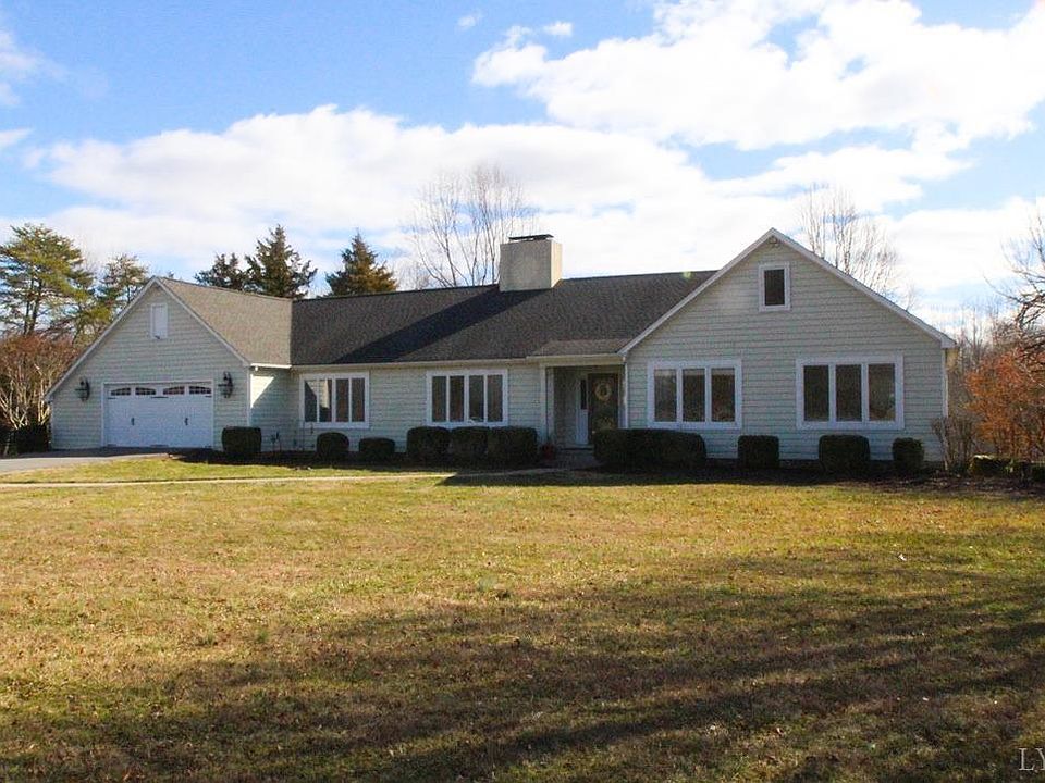 1st image of 407 Meadowridge Dr