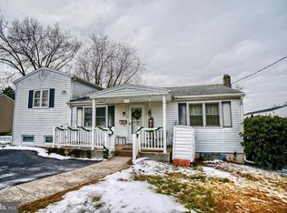 271 Carlisle Ave, Enola, PA 17025