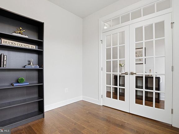 3rd image of 21 Ruthies Way