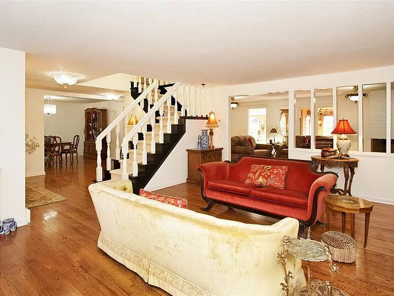 7684 E Jefferson Dr — Photo 4