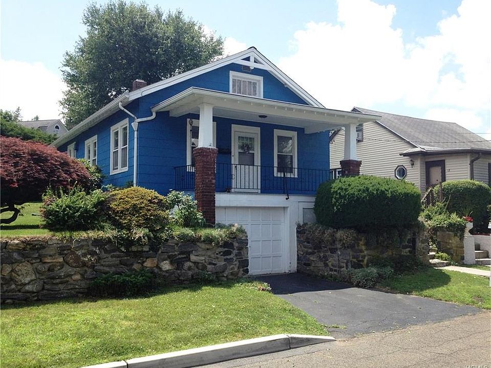 1st image of 22 Hudson Ave