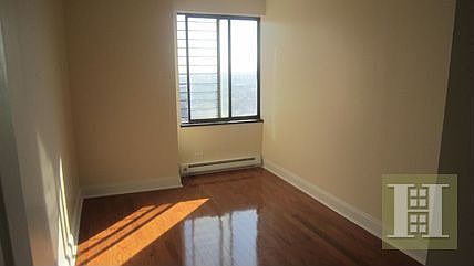 3rd image of 1990 Lexington Ave APT 12G