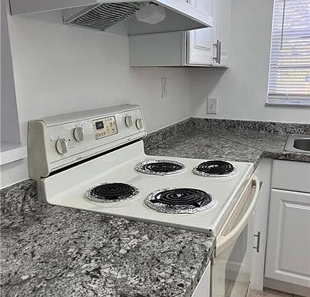2nd image of 680 Cypress Club Way #B