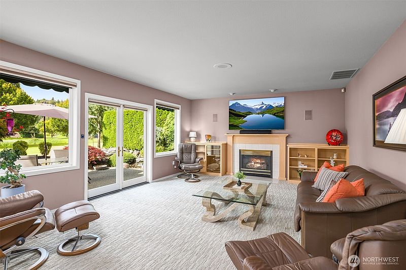 5th image of 14604 153rd Street E