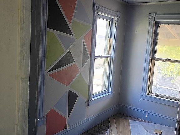 3rd image of 10 Woodside Ave