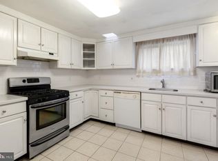 2610 Cedar St, Philadelphia, PA 19125