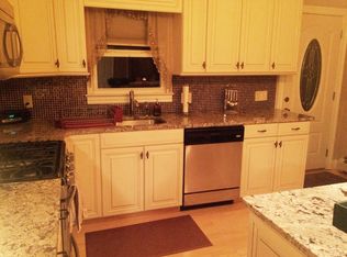 111 East St, Brick, NJ 08723