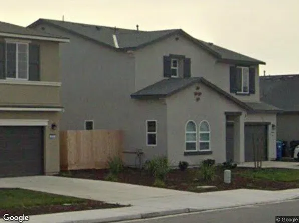 1329 W Marc Ave, Fowler, CA 93625