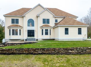 65 McAllister Rd, Bedford, NH 03110