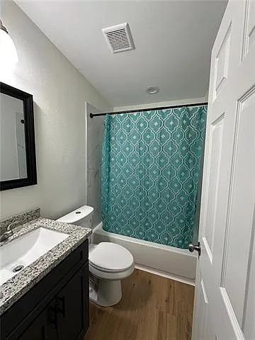 3 bed, 2.0 bath, 1200 sqft, $1,400 — Photo 4