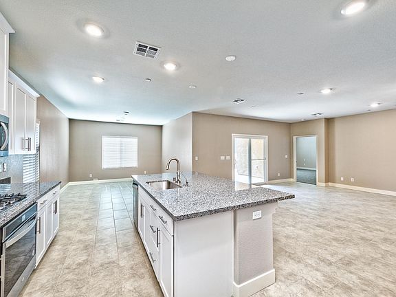 3rd image of 5239 Bluebell Grove Ct
