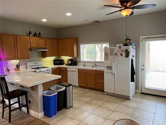 3rd image of 1311 Park Way