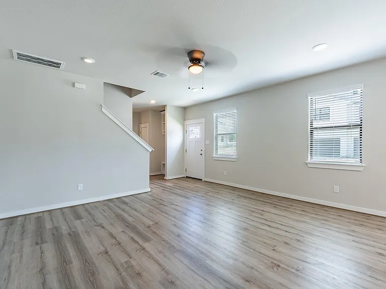 147 Waterside Rd #A — Photo 6