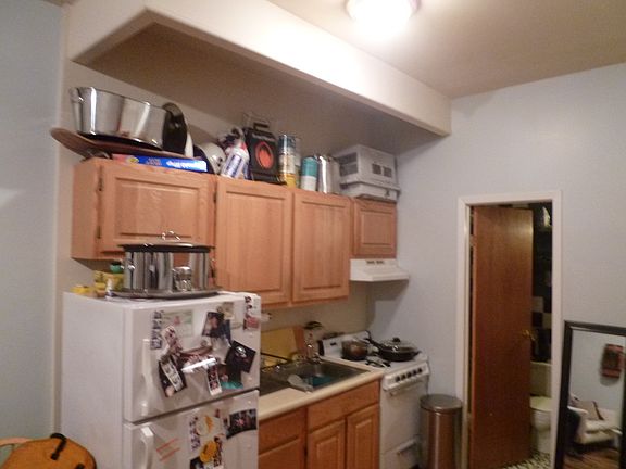 5th image of 171 Avenue B APT 2B