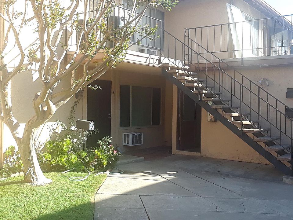 2nd image of 2726 W Juniper St APT 4
