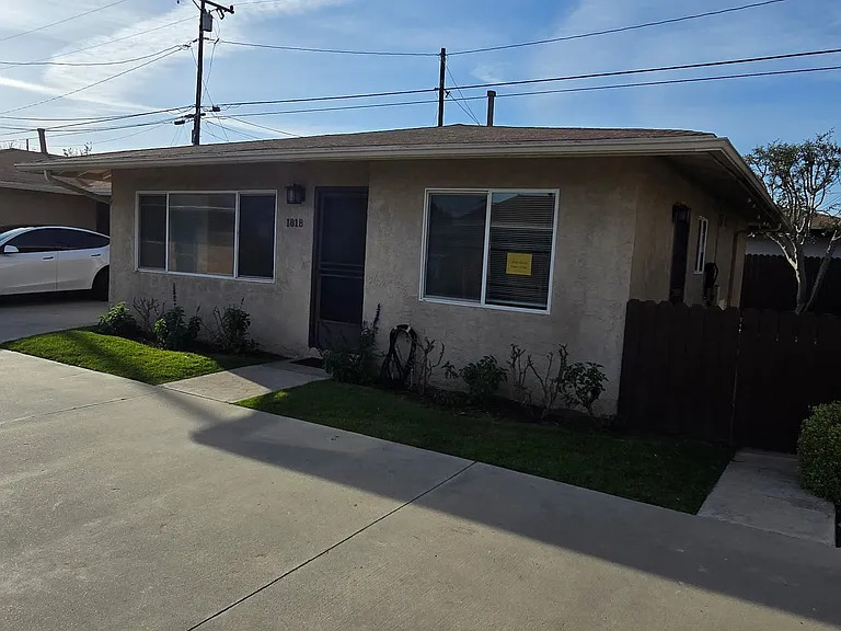 181 Santa Isabel Ave #B — Photo 1