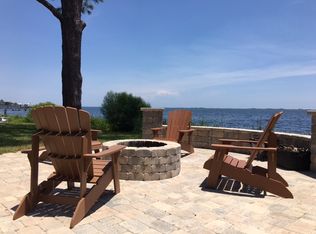 4413 Soundside Dr, Gulf Breeze, FL 32563