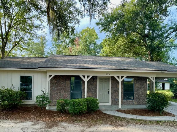 906 Pineview Dr, Valdosta, GA 31602
