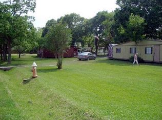 2426 Crescent Dr, La Porte, TX 77571
