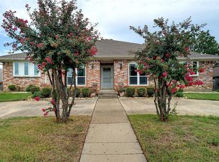 2620 Castle St, Irving, TX 75038