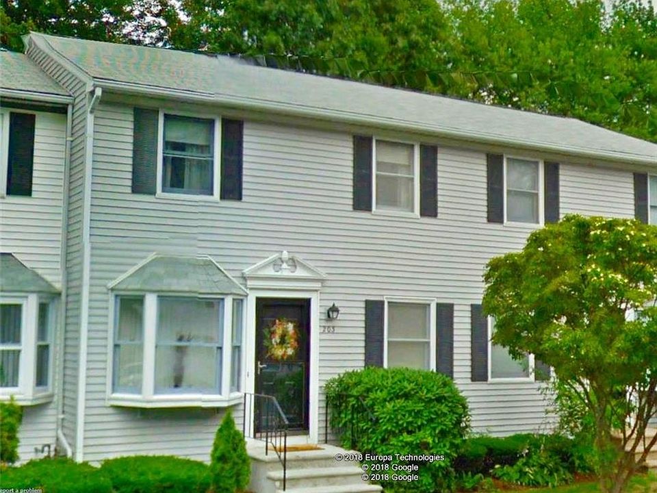 1st image of 205 Woodhaven Ct #205