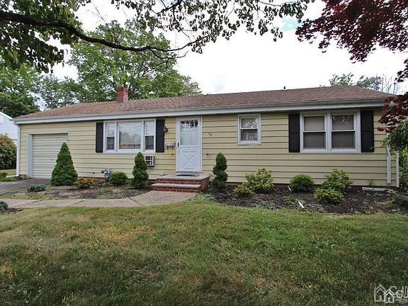 2nd image of 116 Clarke Ave