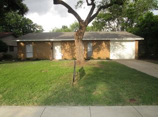 1037 Eastwood Dr, Lewisville, TX 75067