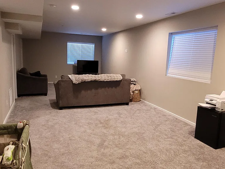 10135 Thrive Ln — Photo 12