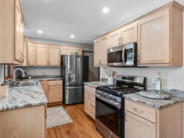 4505 Colorado St SE, Prior Lake, MN 55372