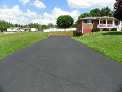 2nd image of 174 Asher Dr