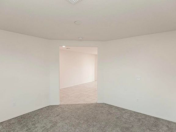 3rd image of 17084 S Emerald Vista Dr