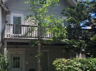 251 Saint Marks Pl, Staten Island, NY 10301