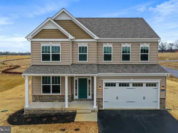 13101 John Martin Dr, Williamsport, MD 21795