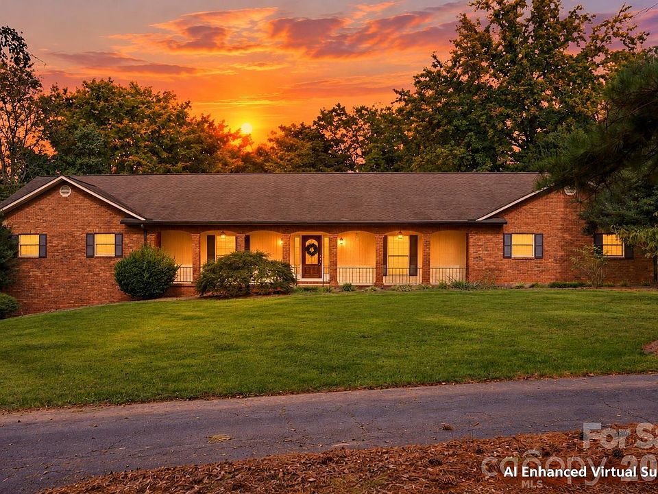 1st image of 3121 Oakmont Rd