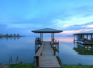 650 Dove Is, Livingston, TX 77351