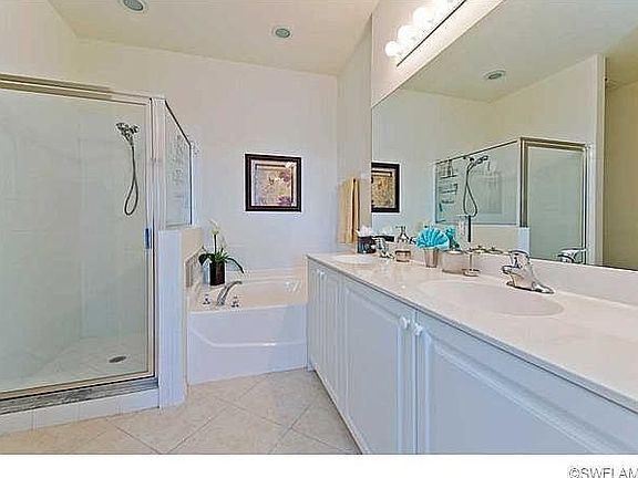 5th image of 370 Stella Maris Dr N APT 2506