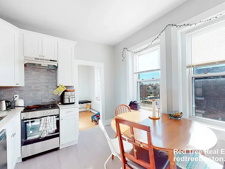 1282 Commonwealth Ave #7 — Photo 2