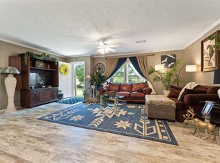 10454 Arleen Ave, Zachary, LA 70791