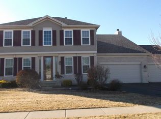 2000 Morningview Dr, Hoffman Estates, IL 60192