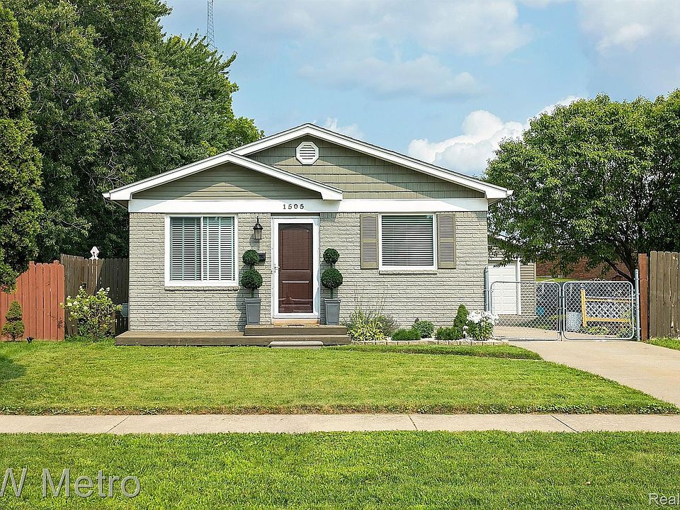 1st image of 1505 Helene Ave