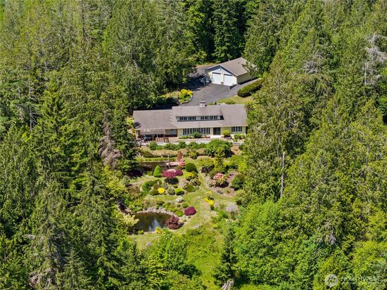 28021 N US Highway 101, Hoodsport, WA 98548