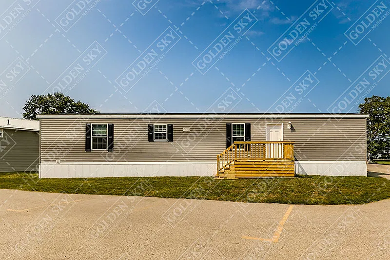 804 W 15th St