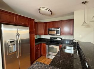 5252 Balboa Arms Dr UNIT 115, San Diego, CA 92117