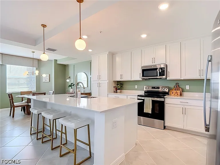 15345 Green Acres Ave — Photo 6